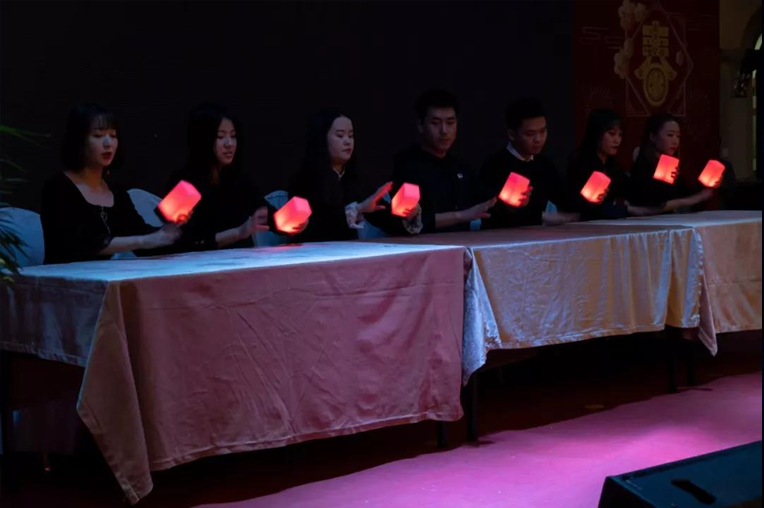 晚會1.png